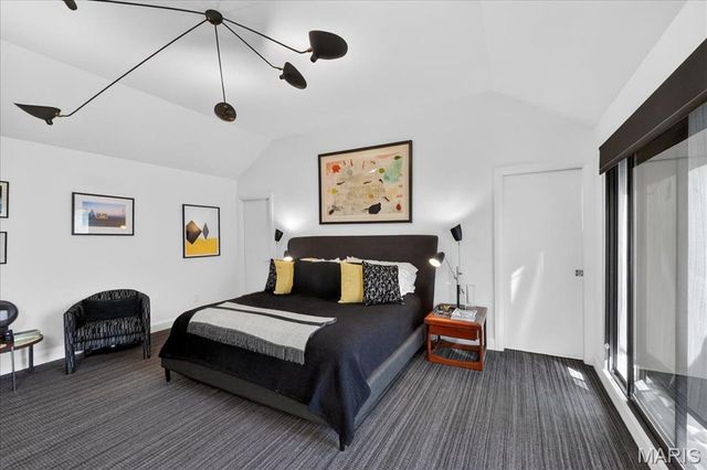 5567 Waterman Boulevard B, St Louis, MO 63112