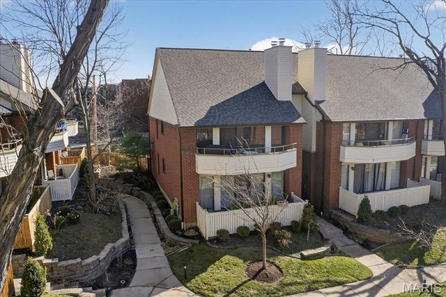 5567 Waterman Boulevard B, St Louis, MO 63112