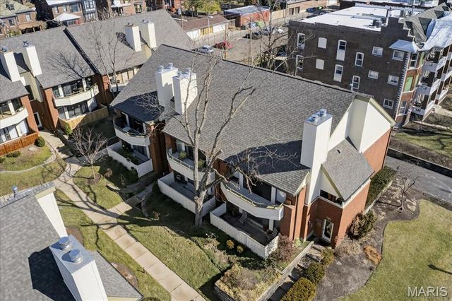 5567 Waterman Boulevard B, St Louis, MO 63112