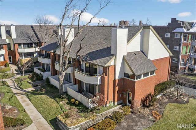 5567 Waterman Boulevard B, St Louis, MO 63112