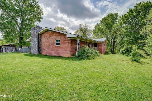 166-178 Gray Station Road, Johnson City, TN 37615