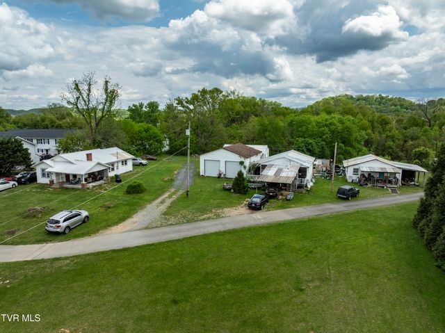 166-178 Gray Station Road, Johnson City, TN 37615