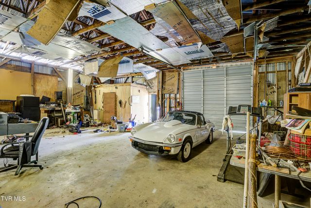 166-178 Gray Station Road, Johnson City, TN 37615