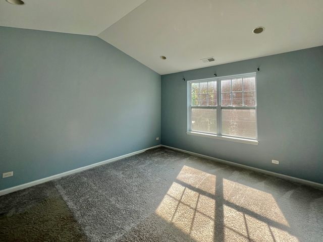 828 Center Street, Des Plaines, IL 60016