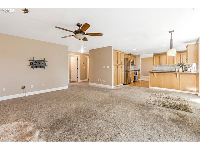 12605 Nw 33RD Ave, Vancouver, WA 98685