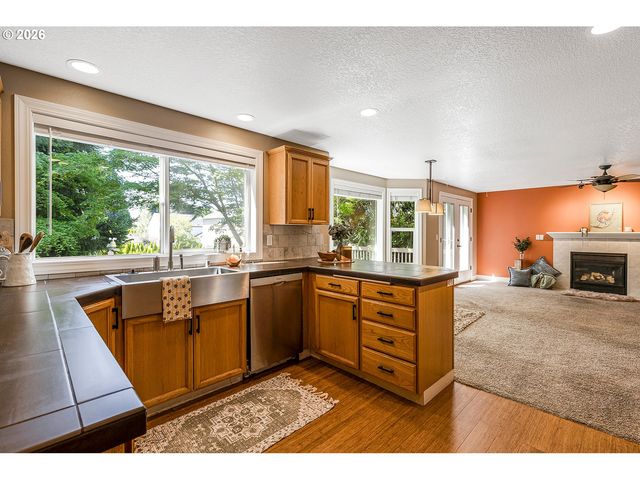 12605 Nw 33RD Ave, Vancouver, WA 98685
