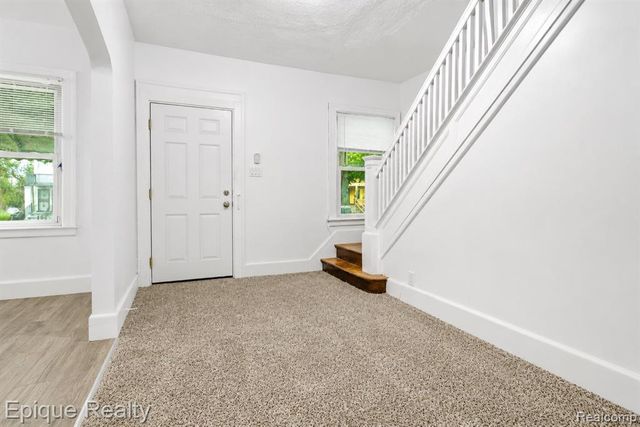5045 Fairview Street, Detroit, MI 48213
