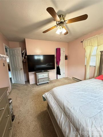 112 Academy Avenue NW, Concord, NC 28025
