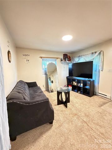 112 Academy Avenue NW, Concord, NC 28025