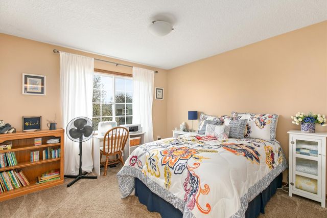 3134 SW Prairie View Road, Ankeny, IA 50023