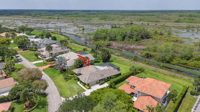 19 Dunbar Road, Palm Beach Gardens, FL 33418