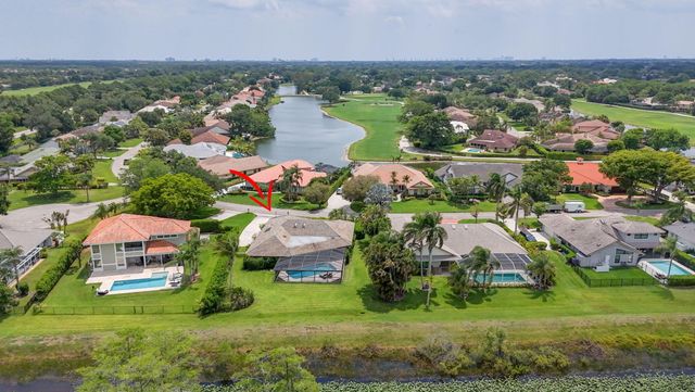 19 Dunbar Road, Palm Beach Gardens, FL 33418
