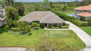 19 Dunbar Road, Palm Beach Gardens, FL 33418