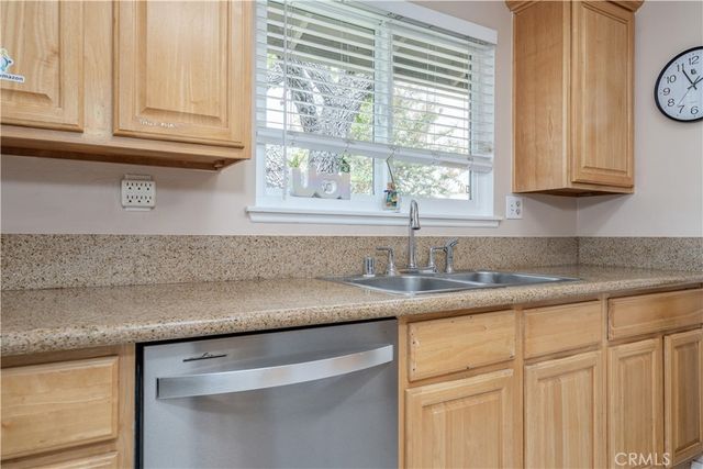 13875 La Jolla Plaza, Garden Grove, CA 92844