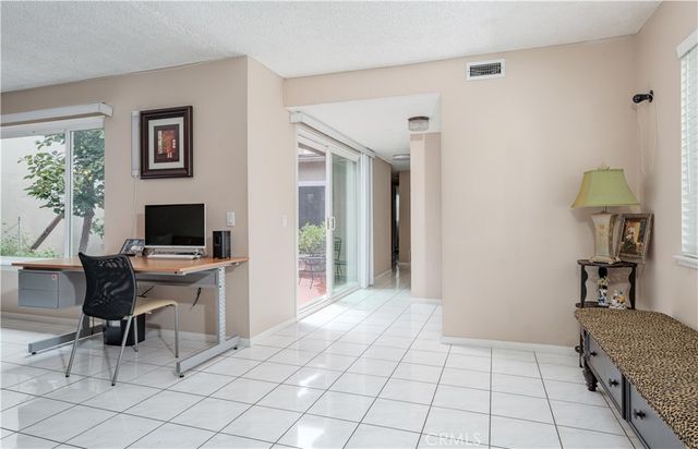 13875 La Jolla Plaza, Garden Grove, CA 92844