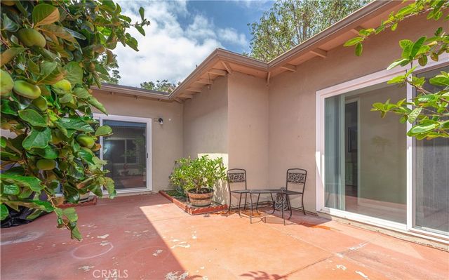 13875 La Jolla Plaza, Garden Grove, CA 92844