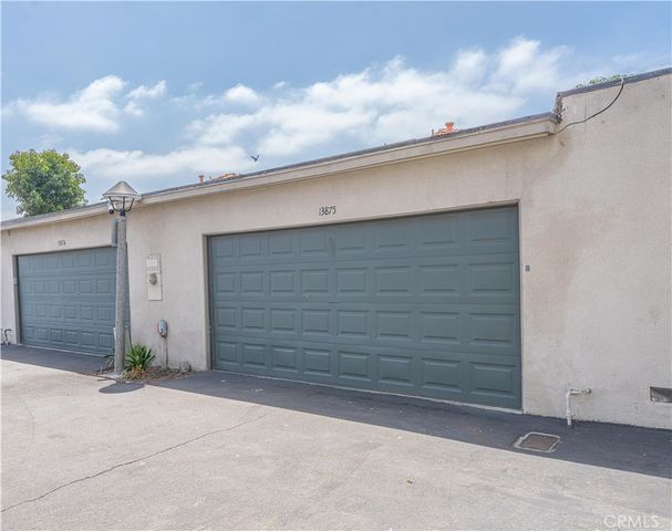 13875 La Jolla Plaza, Garden Grove, CA 92844