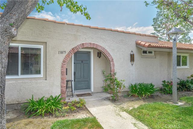 13875 La Jolla Plaza, Garden Grove, CA 92844
