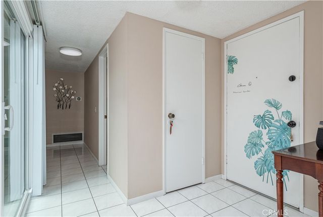 13875 La Jolla Plaza, Garden Grove, CA 92844