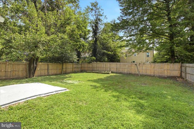 5715 BUGLER ST, Capitol Heights, MD 20743