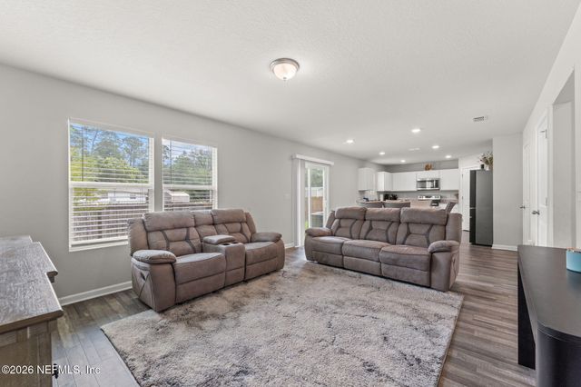 545 LISSIE Court, Macclenny, FL 32063