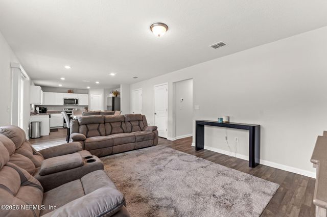 545 LISSIE Court, Macclenny, FL 32063