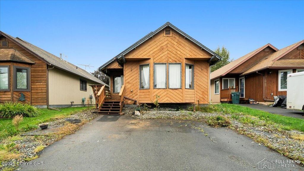 10110 Salix Circle, Anchorage, AK 99507