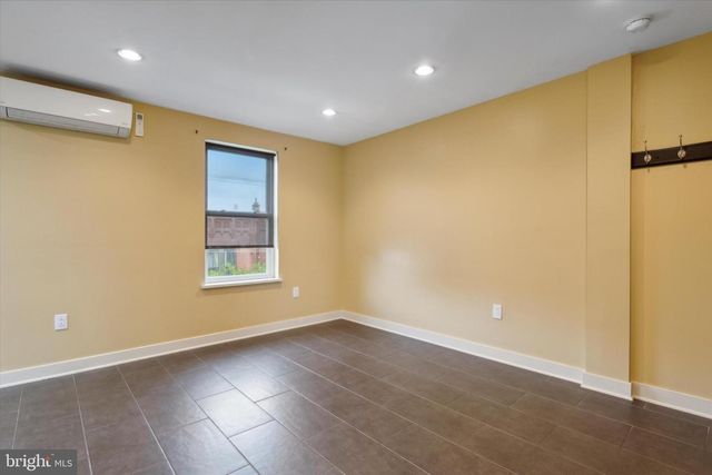 1183 S 13TH ST, Philadelphia, PA 19147