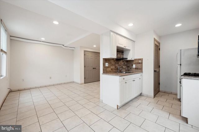 1183 S 13TH ST, Philadelphia, PA 19147