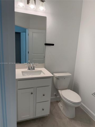 20821 Copperhead, Lehigh Acres, FL 33936