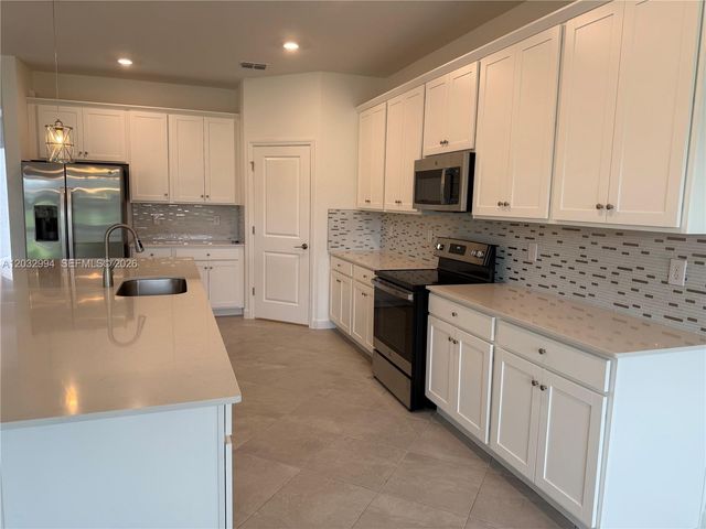 20821 Copperhead, Lehigh Acres, FL 33936