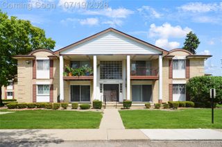 29257 Hayes Road 7, Warren, MI 48088