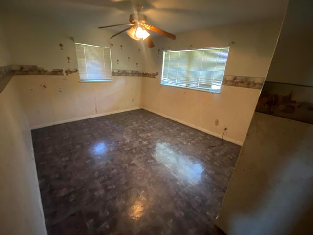 2404 Holiday Court, Fort Pierce, FL 34982