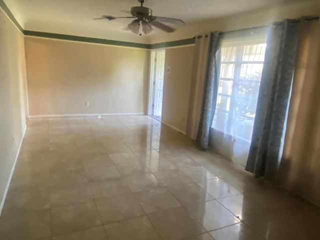 2404 Holiday Court, Fort Pierce, FL 34982