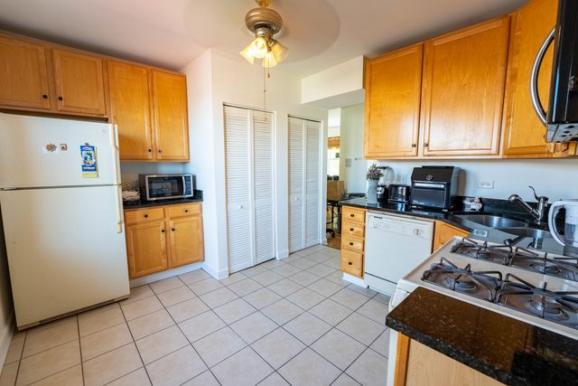 3043 N Laramie Avenue 2, Chicago, IL 60641