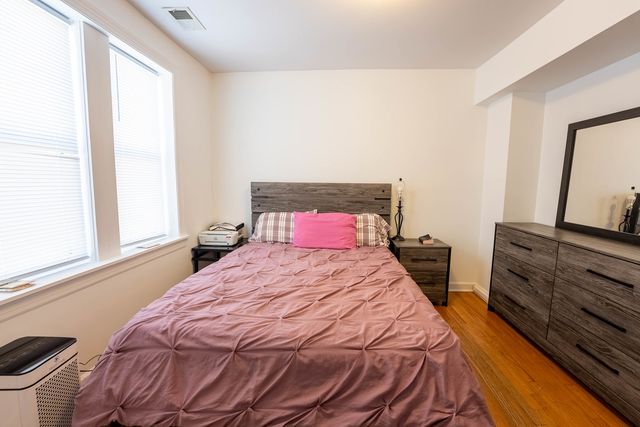 3043 N Laramie Avenue 2, Chicago, IL 60641