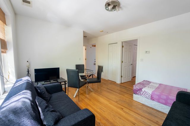 3043 N Laramie Avenue 2, Chicago, IL 60641