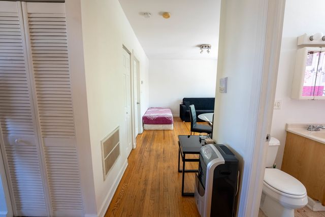 3043 N Laramie Avenue 2, Chicago, IL 60641
