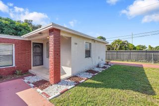 1646 NE 150th Street 1, Miami, FL 33181