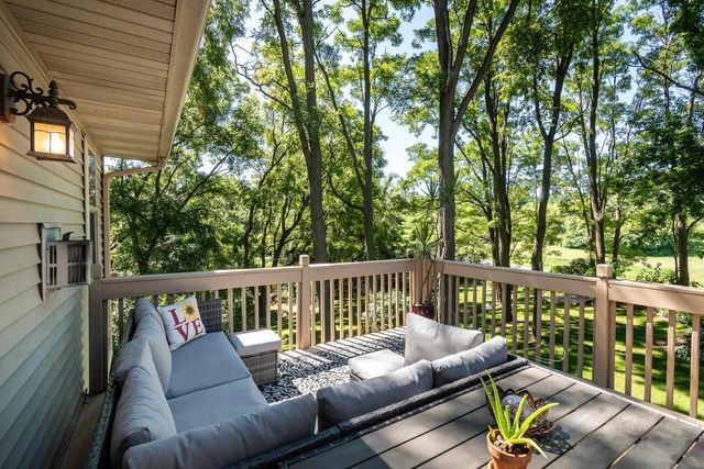 2001 Timber Lake Road, Oregon, WI 53575