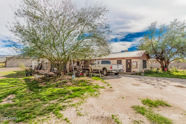 11821 S 51st Avenue, Laveen, AZ 85339