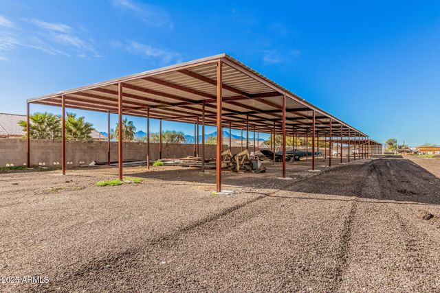 11821 S 51st Avenue, Laveen, AZ 85339