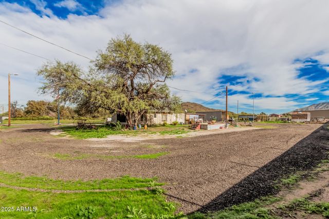 11821 S 51st Avenue, Laveen, AZ 85339