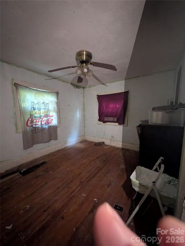 1218-B Essex Street, Gastonia, NC 28052