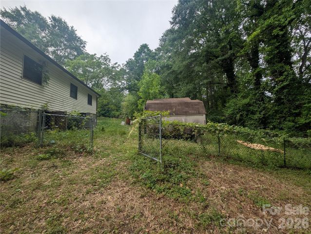 1218-B Essex Street, Gastonia, NC 28052