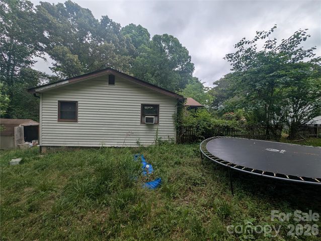1218-B Essex Street, Gastonia, NC 28052