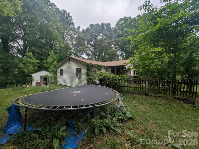 1218-B Essex Street, Gastonia, NC 28052