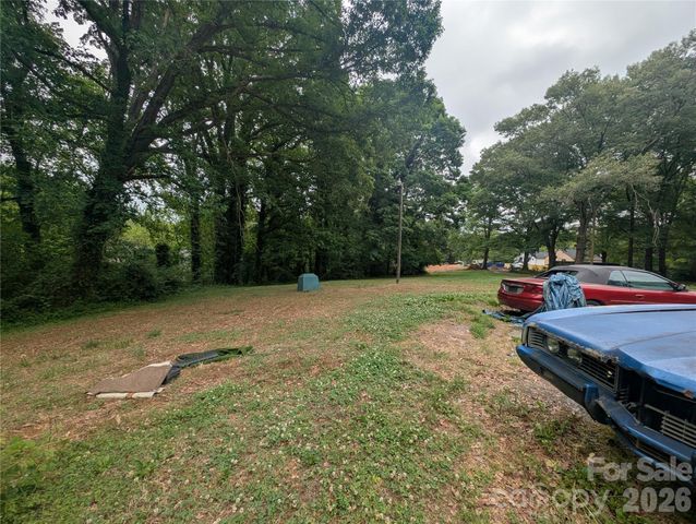 1218-B Essex Street, Gastonia, NC 28052