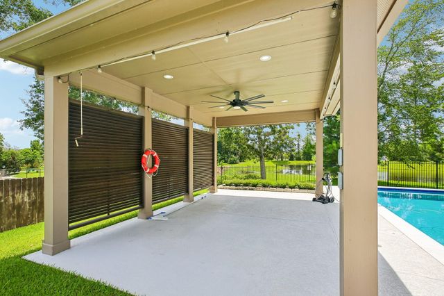14115 Aspen Woods Court, Conroe, TX 77384