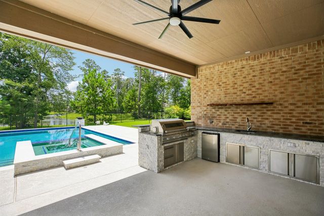 14115 Aspen Woods Court, Conroe, TX 77384